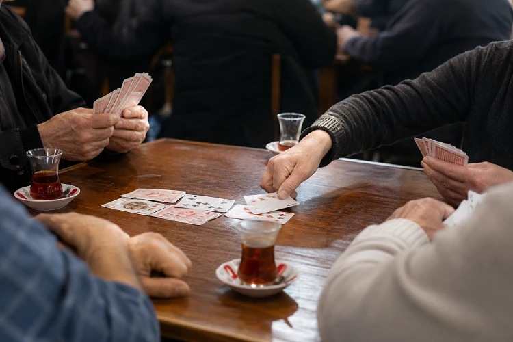 Bozüyük Kağıt Oyunları